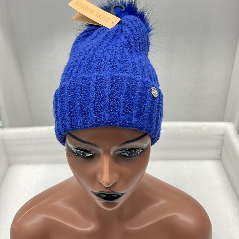 Steve Madden beanie hat